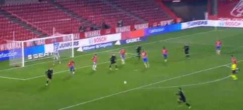 意甲战报：霍伊伦双响，伊尔迪兹破门，那不勒斯2-1尤文